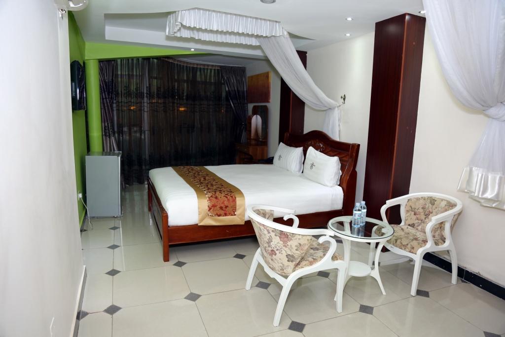 La Grande Hotel คัมพาลา ภายนอก รูปภาพ