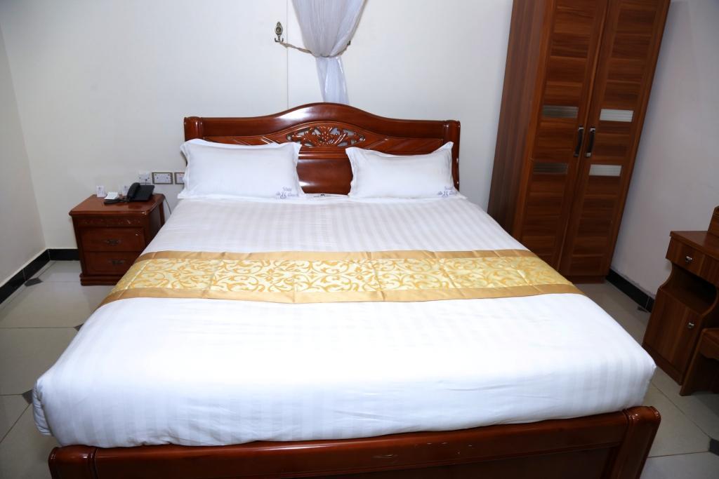 La Grande Hotel คัมพาลา ภายนอก รูปภาพ